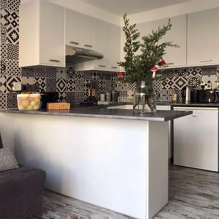 Apartman Go Sea Sunny With Terrace 5 Min To