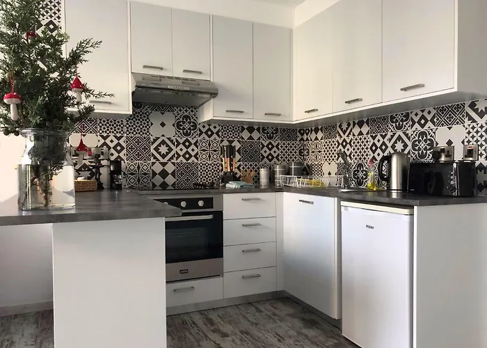 Go Sea Sunny With Terrace 5 Min To