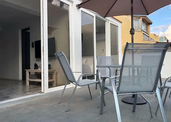 Go Sea Sunny With Terrace 5 Min To 圣纳帕