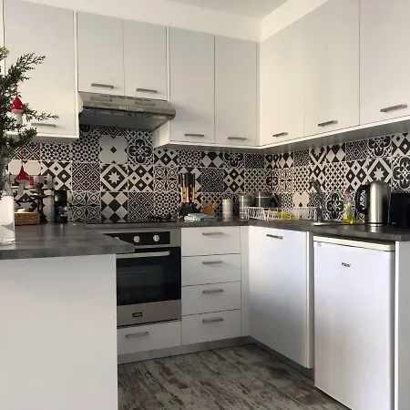 Go Sea Sunny With Terrace 5 Min To