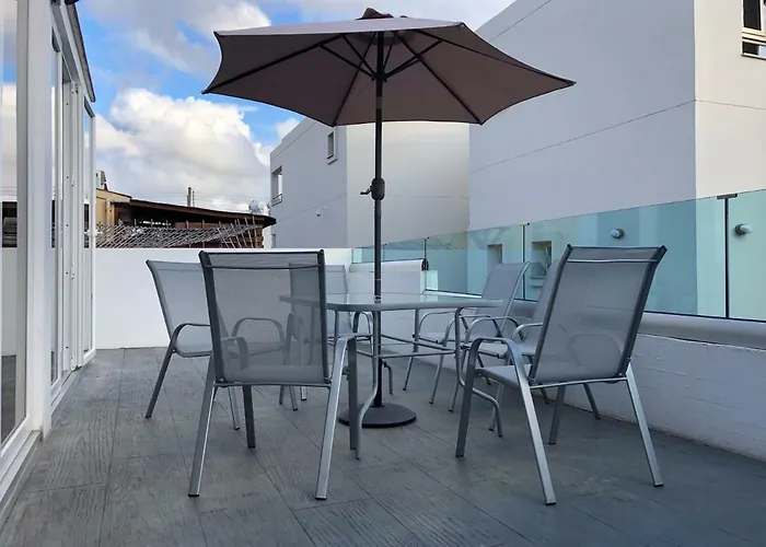 Go Sea Sunny With Terrace 5 Min To 아이아 나파